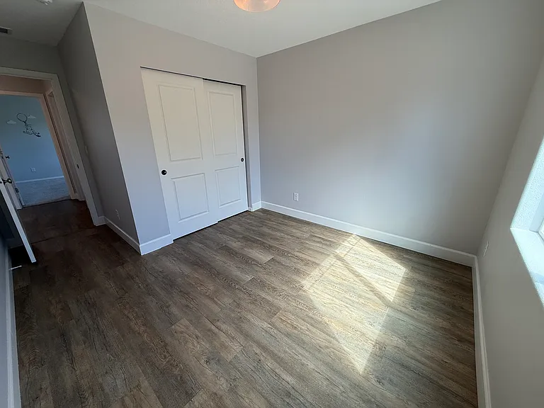 6923 N Cornwall St — Photo 16