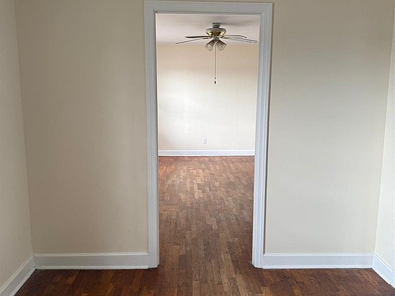 5th image of 292 Youngs Bend Rd