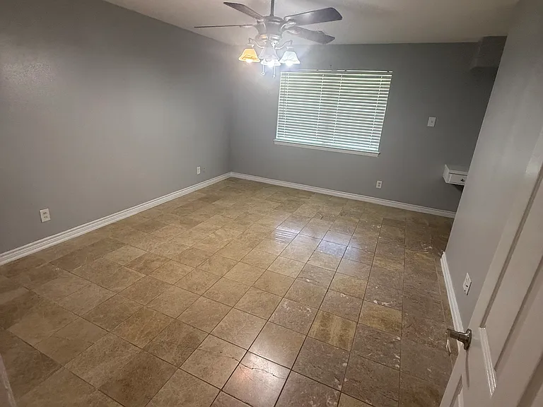 3322 Jubilee Trl — Photo 15