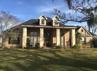 20152 Fm 523, Angleton, TX 77515