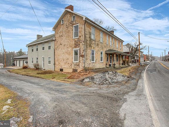 3rd image of 11230 Forge Hill Rd