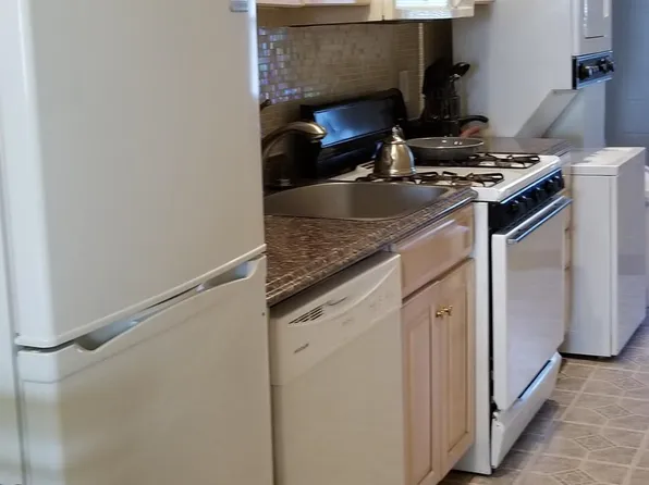 2821 7th St NE APT 3, Washington, DC 20017