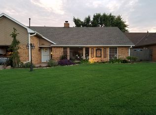120 E Snowmass Dr, Yukon, OK 73099