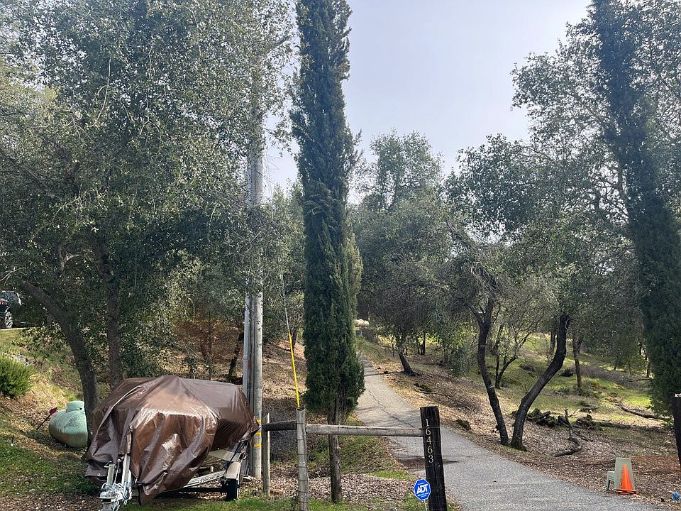 2nd image of 16463 Judith Ct