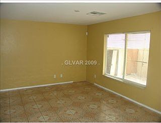 2nd image of 4109 Kemble Ct