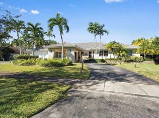 16840 SW 82nd Ave, Palmetto Bay, FL 33157