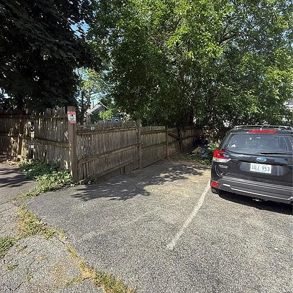 125 Pleasant St #1 — Photo 19