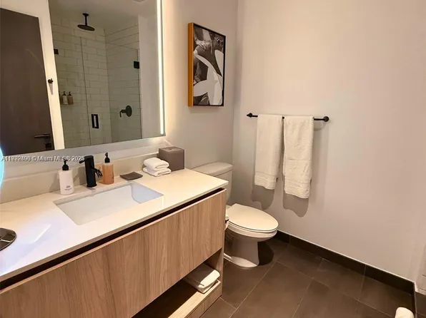 398 NE 5th St Unit 1906, Miami, FL 33132