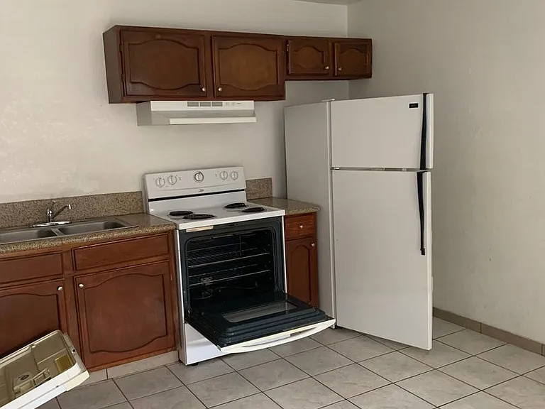 5148 Greene Ln #C — Photo 13