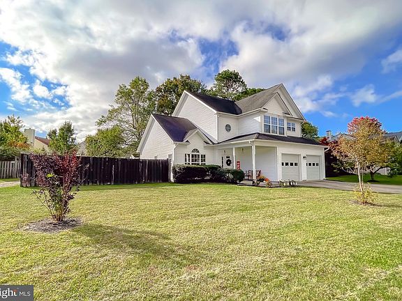 3rd image of 48253 Keel Dr