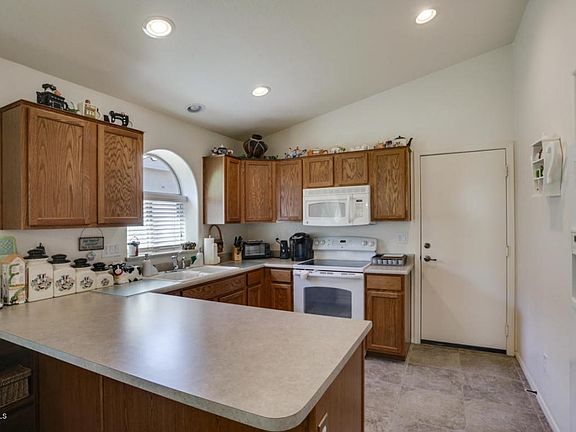 5th image of 18301 N Canal Dr