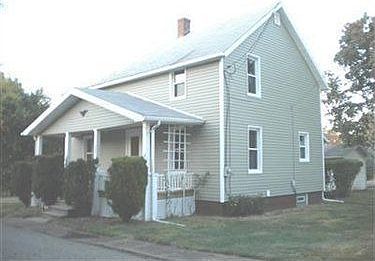 1st image of 203 S Walnut St
