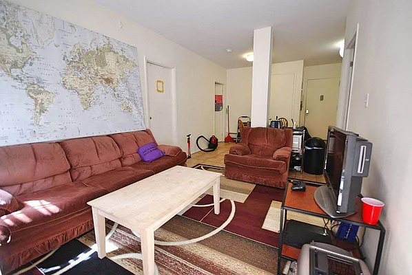 Rented by Metropolitan Property Group | media 40