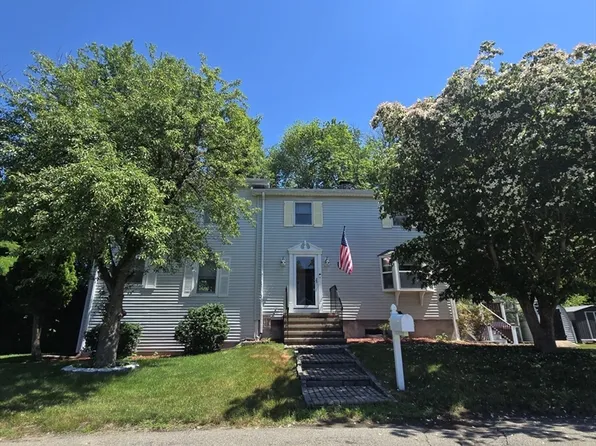 10 Wilbur Ave, Brockton, MA 02302