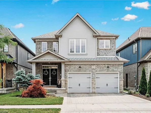 157 Eaglecrest St, Kitchener, ON N2K 0C5