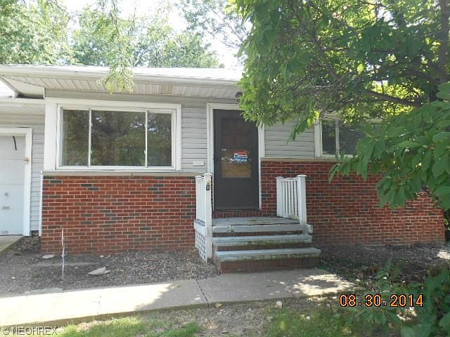 1st image of 20995 Hilliard Blvd