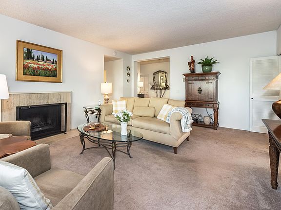 4th image of 46 Seaview Dr
