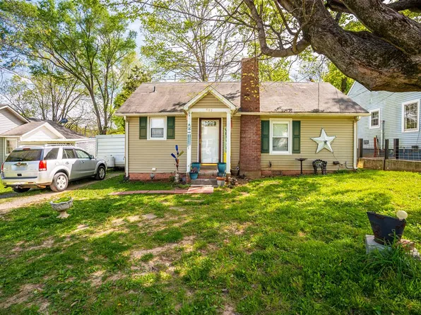 407 Briggs St, Russellville, KY 42276