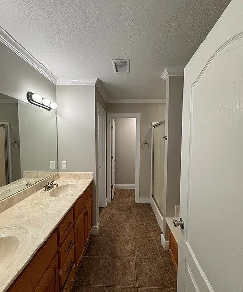 5 Station Oaks Dr — Photo 8