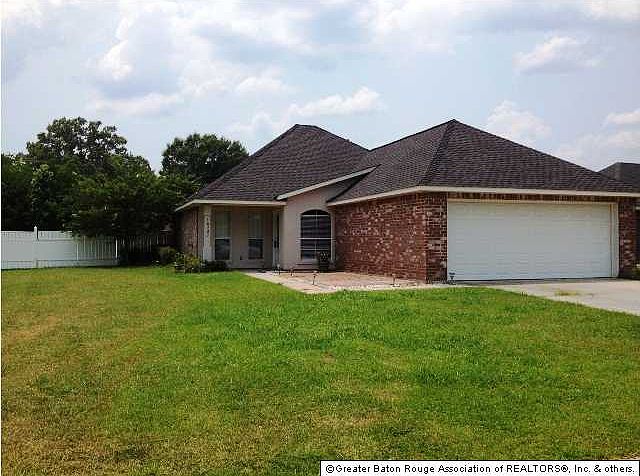 1st image of 16323 Stafford Oak Dr
