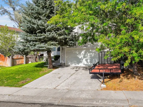 1521 Oakwood Dr, Elko, NV 89801