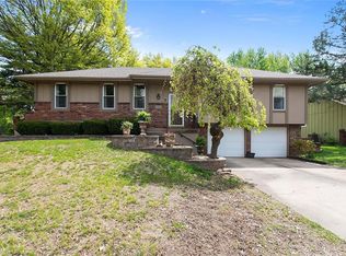 1804 SW 14th St, Blue Springs, MO 64015