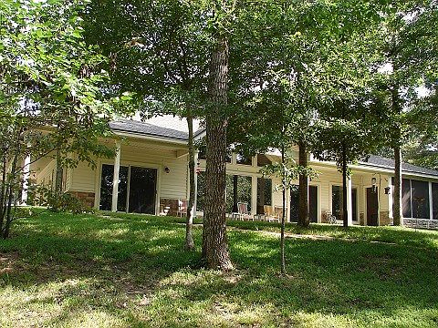 1st image of 295 Shady Oak Ln