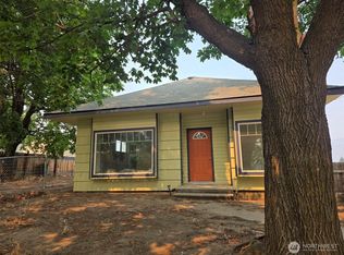 Oroville, Oroville, WA 98844