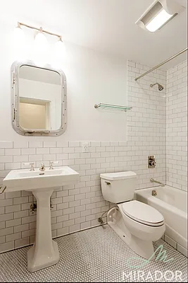 Rented by Mirador Real Estate | media 11