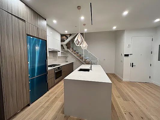 1st image of 249 E 50th St #1H