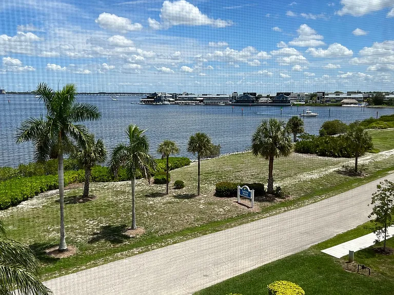 1477 Park Beach Cir #31 — Photo 28