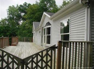 2114 E Radio Tower Rd, Scottsburg, IN 47170
