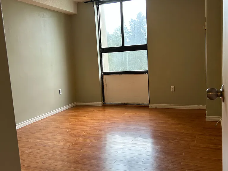 260 Seneca Hill Dr #614 — Photo 17