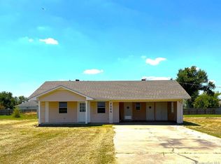 7504 Nelson Rd, Lake Charles, LA 70605