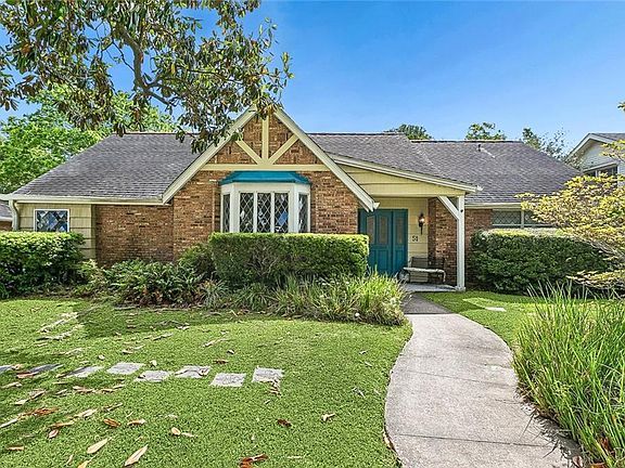 2nd image of 51 Imperial Woods Dr