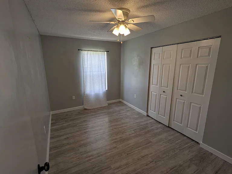 600 Thornwood Way — Photo 7