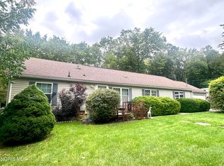 4703 E Schoolhouse Rd, Pt Clinton, OH 43452