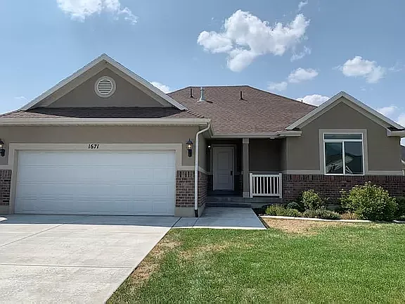 3 bed, 2799 sqft, $2,400 — Photo 1