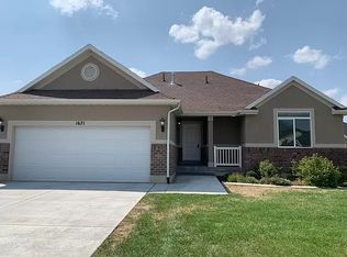 1671 N 100 E, North Ogden, UT 84414
