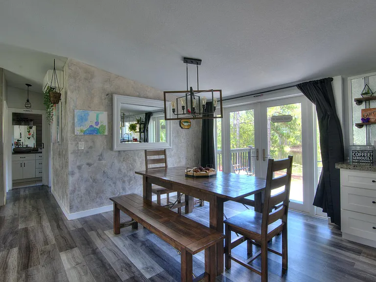 107 Deer Run Dr — Photo 16