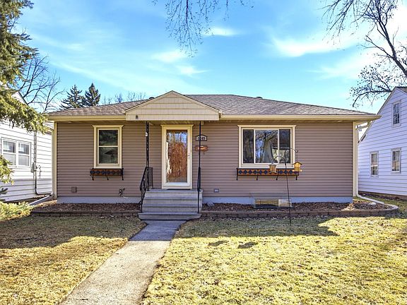 2nd image of 1249 2nd St N