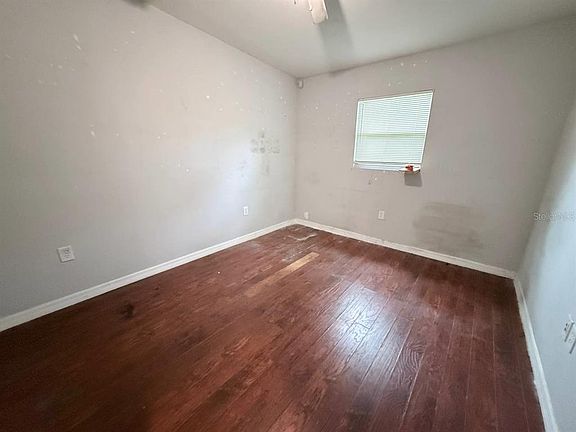 3rd image of 8416 N 17th St