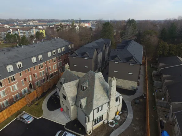 1576 Richmond St, London, ON N6G 2M6