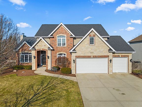 2nd image of 26123 Whispering Woods Cir