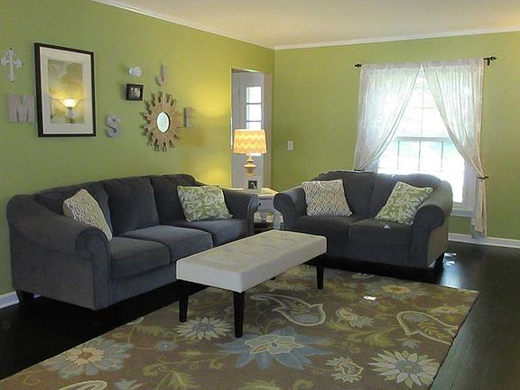2nd image of 5699 Edgehill Dr