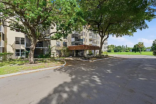 4158 Inverrary Dr #511 Photo 1 4158 Inverrary Dr #511 Photo 1