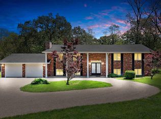 10006 N Fox Creek Dr, Brimfield, IL 61517
