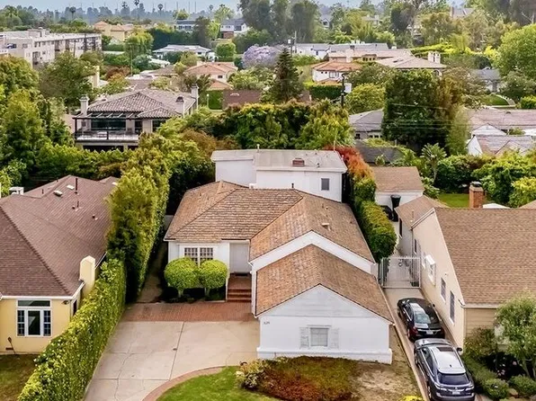 639 S Bundy Dr, Los Angeles, CA 90049