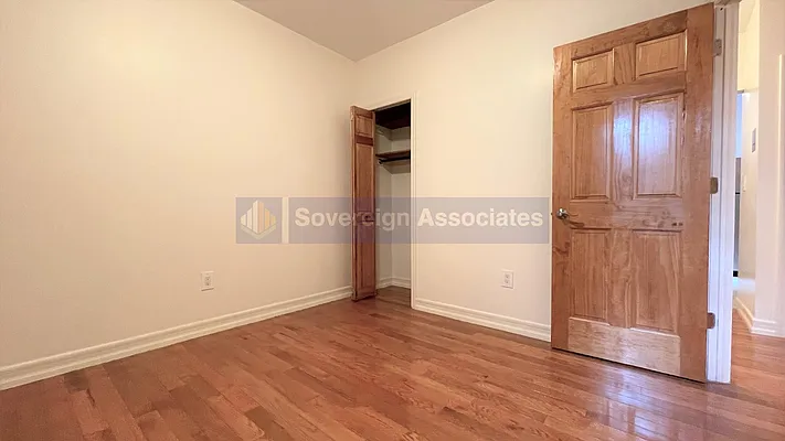 Rented by Sovereign Associates | media 2