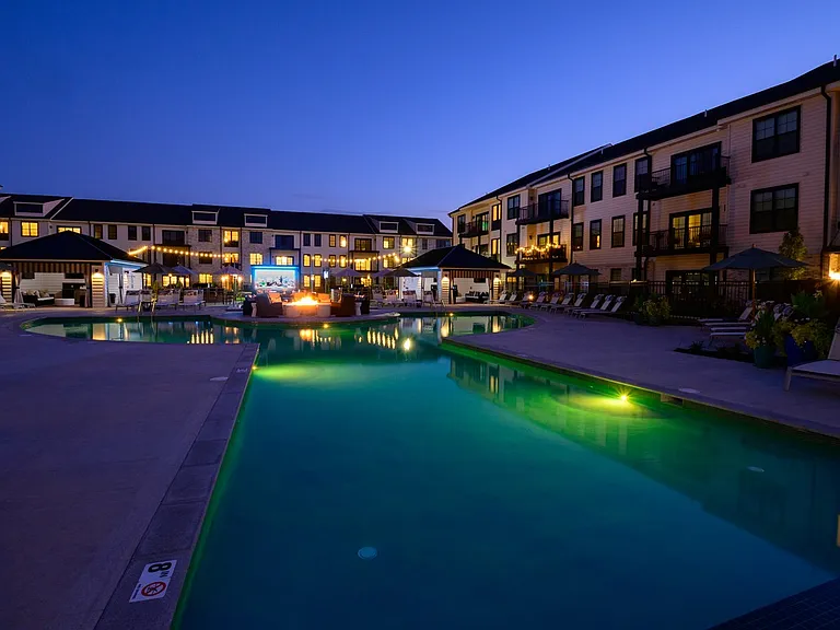 Kempton Apartments — Photo 30